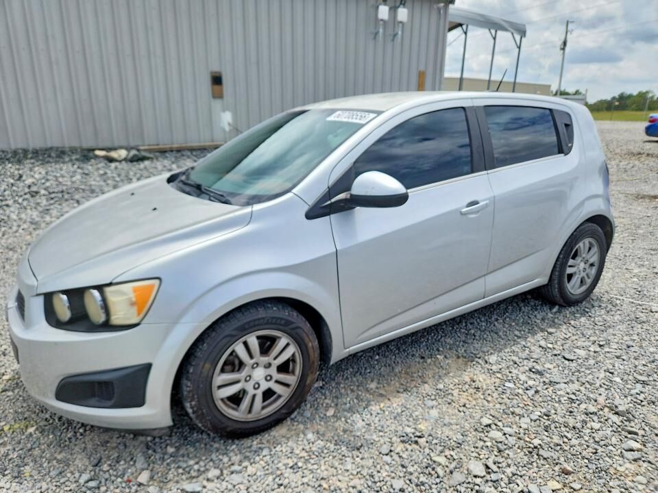 2015 CHEVROLET Sonic