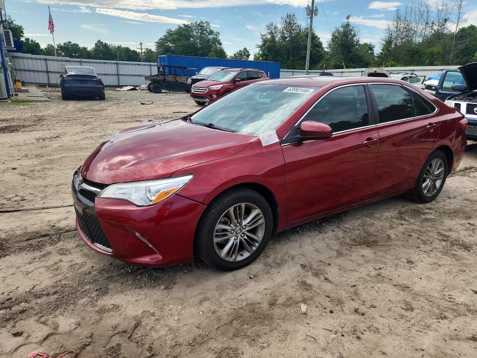2015 TOYOTA Camry