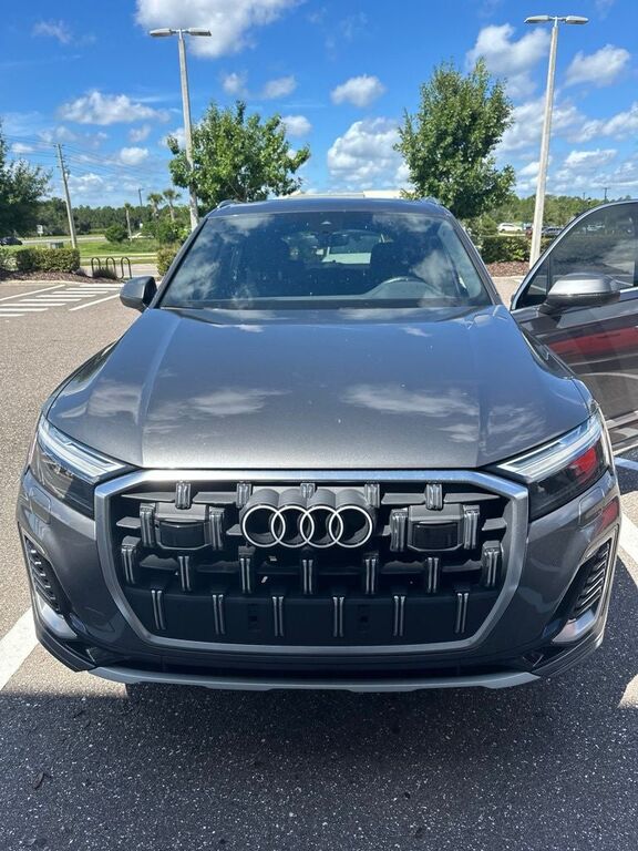 2025 AUDI Q7