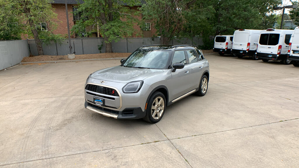 2025 MINI Countryman