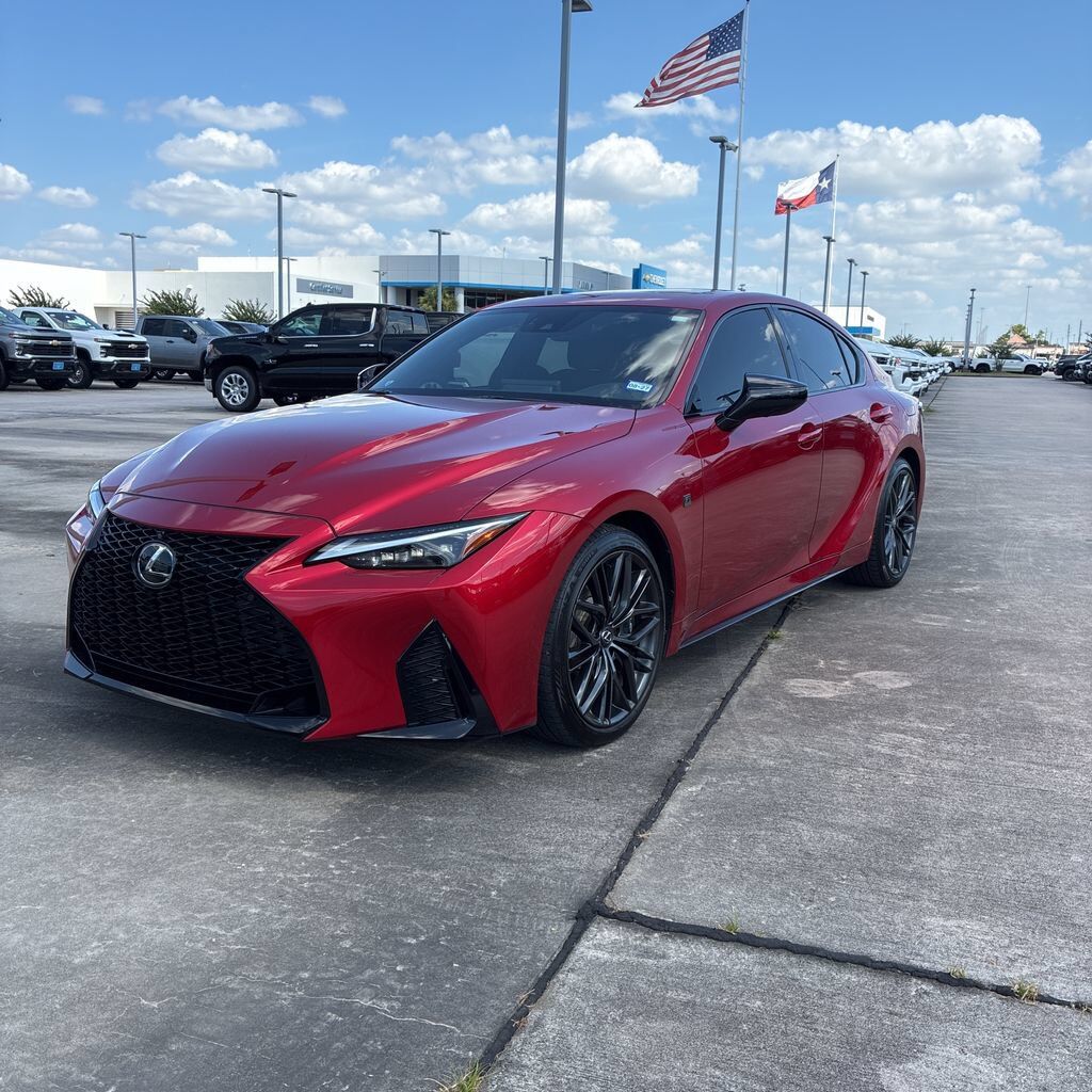 2025 LEXUS IS