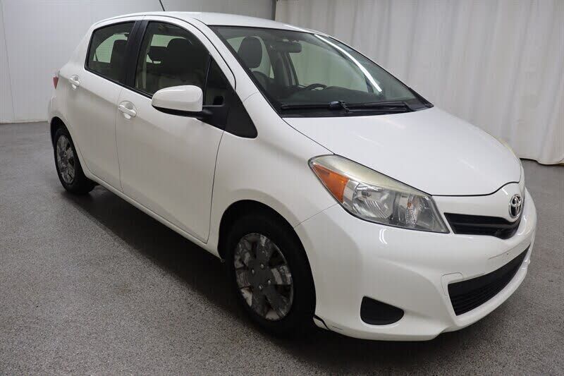 2014 TOYOTA Yaris