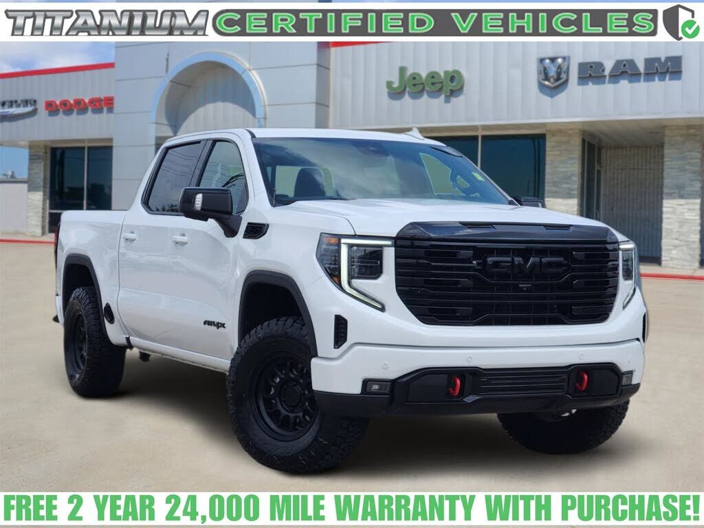 2023 GMC Sierra