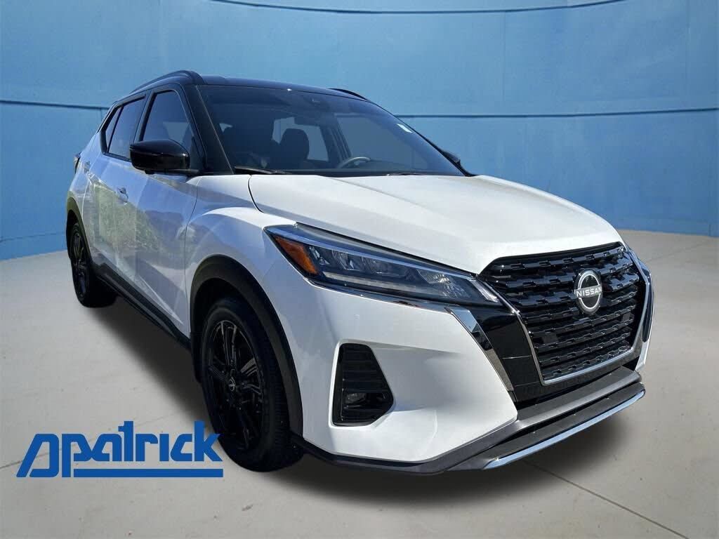 2023 NISSAN Kicks