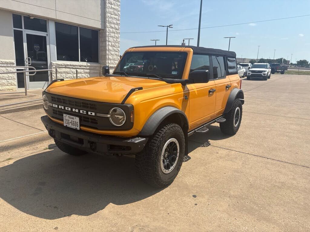 2021 FORD Bronco