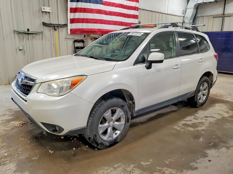 2014 SUBARU Forester