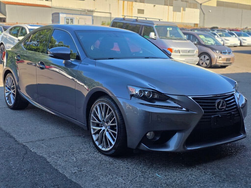 2014 LEXUS IS