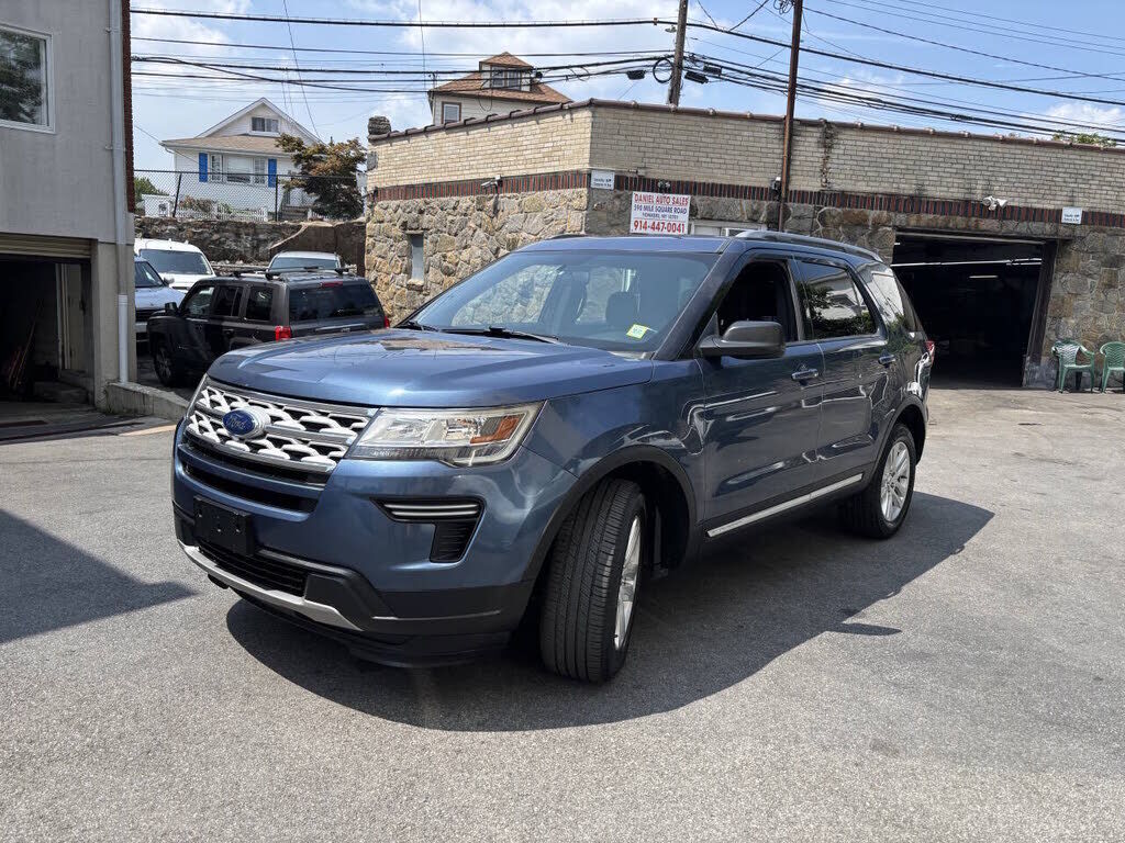 2019 FORD Explorer