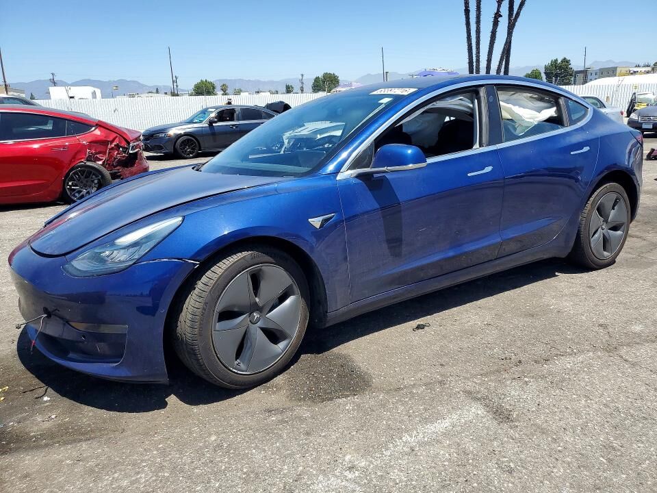 2018 TESLA Model 3