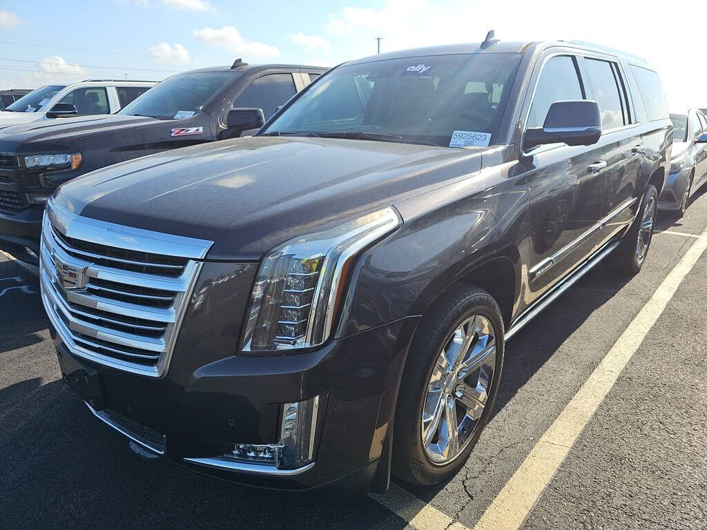 2016 CADILLAC Escalade