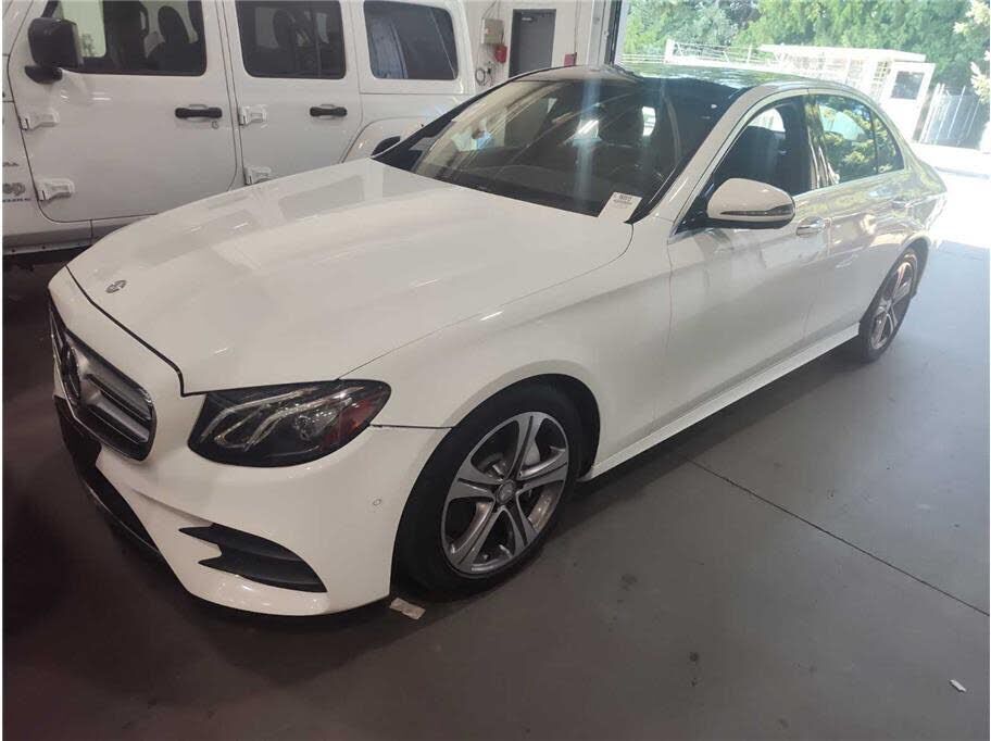 2017 MERCEDES-BENZ E-Class