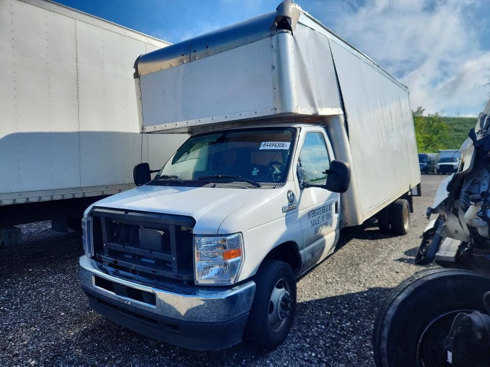 2024 FORD E-350