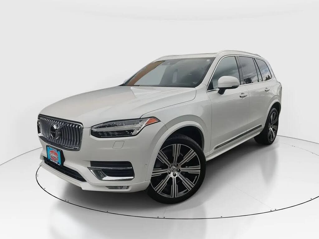 2020 VOLVO XC90