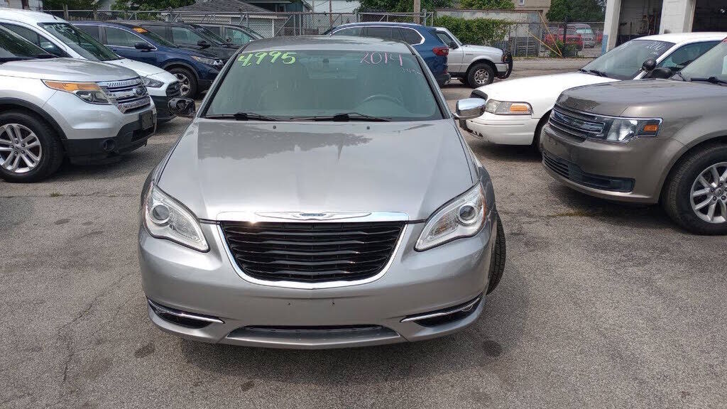 2014 CHRYSLER 200