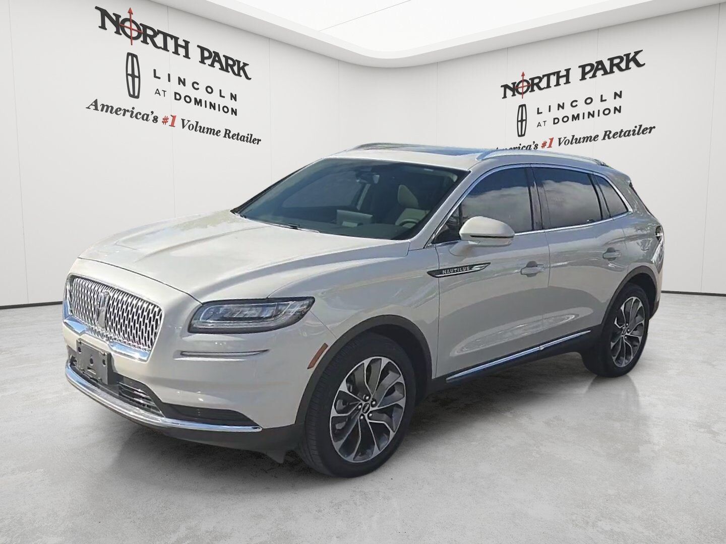 2023 LINCOLN Nautilus