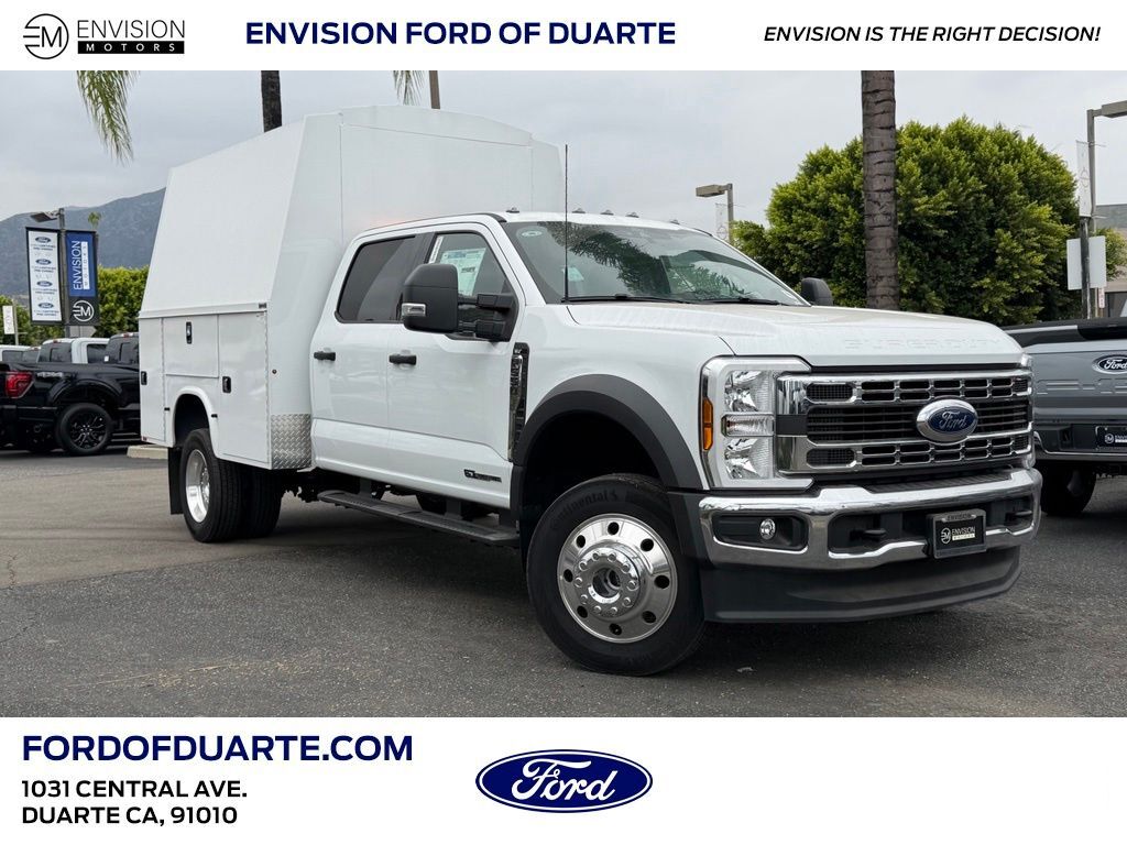 2025 FORD F-550