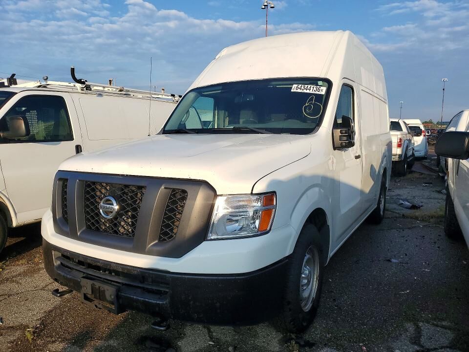 2015 NISSAN NV