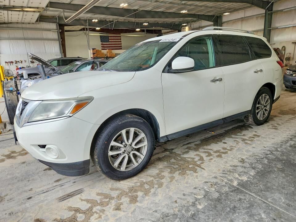 2016 NISSAN Pathfinder