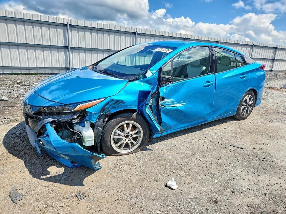 2018 TOYOTA Prius