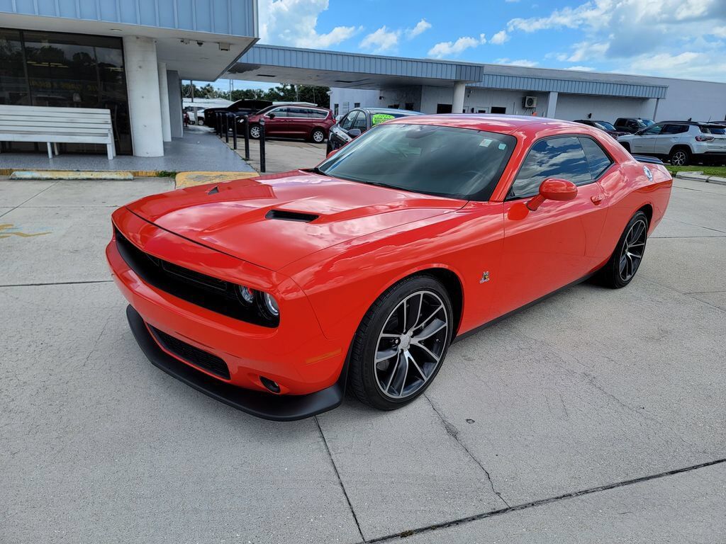 2016 DODGE Challenger