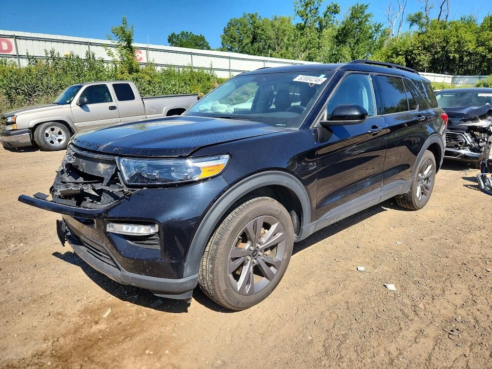 2022 FORD Explorer