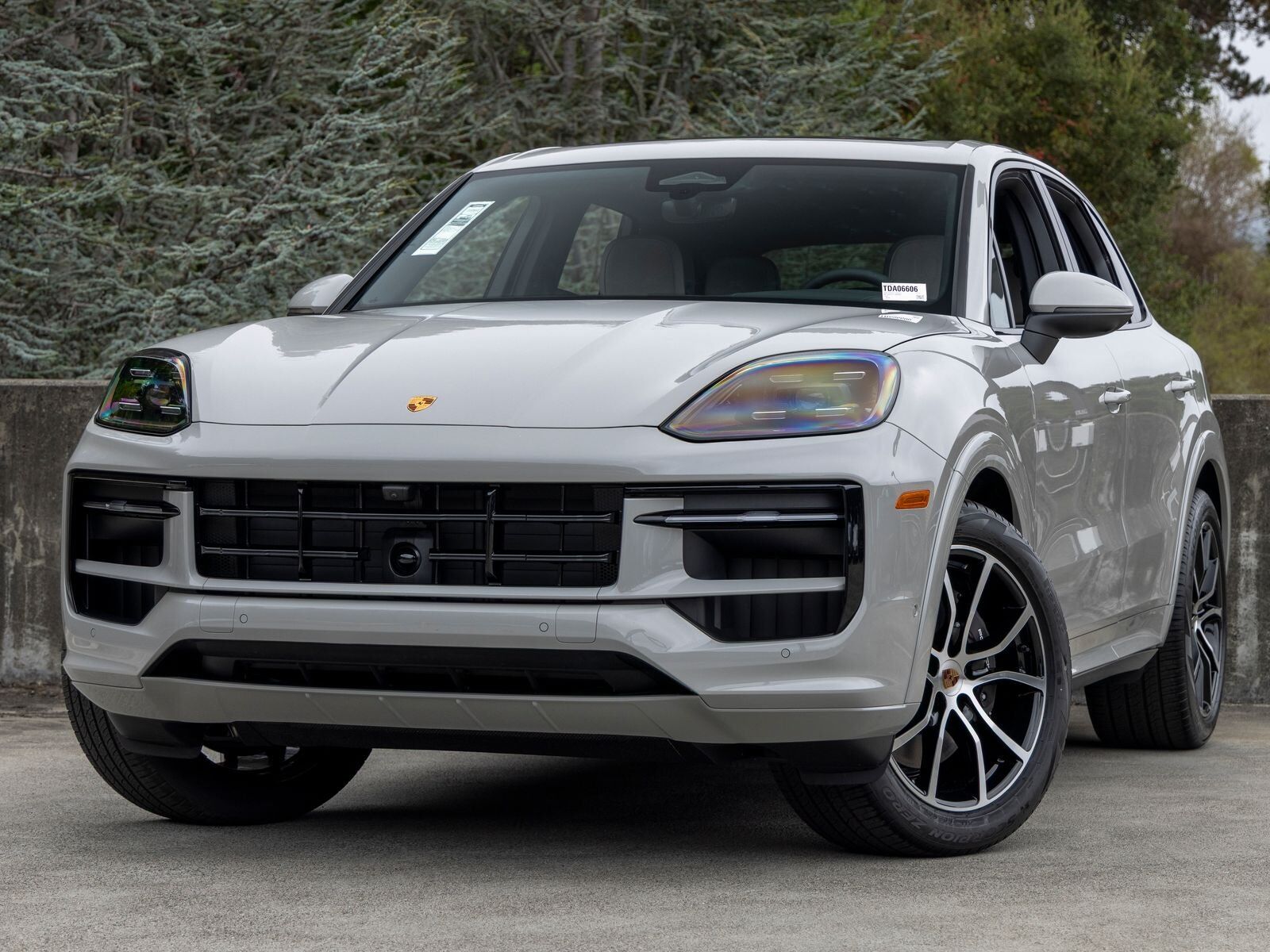 2026 PORSCHE Cayenne