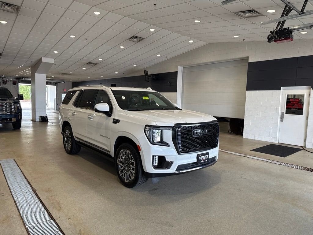 2023 GMC Yukon