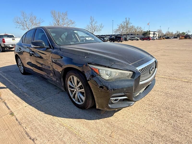 2014 INFINITI Q50