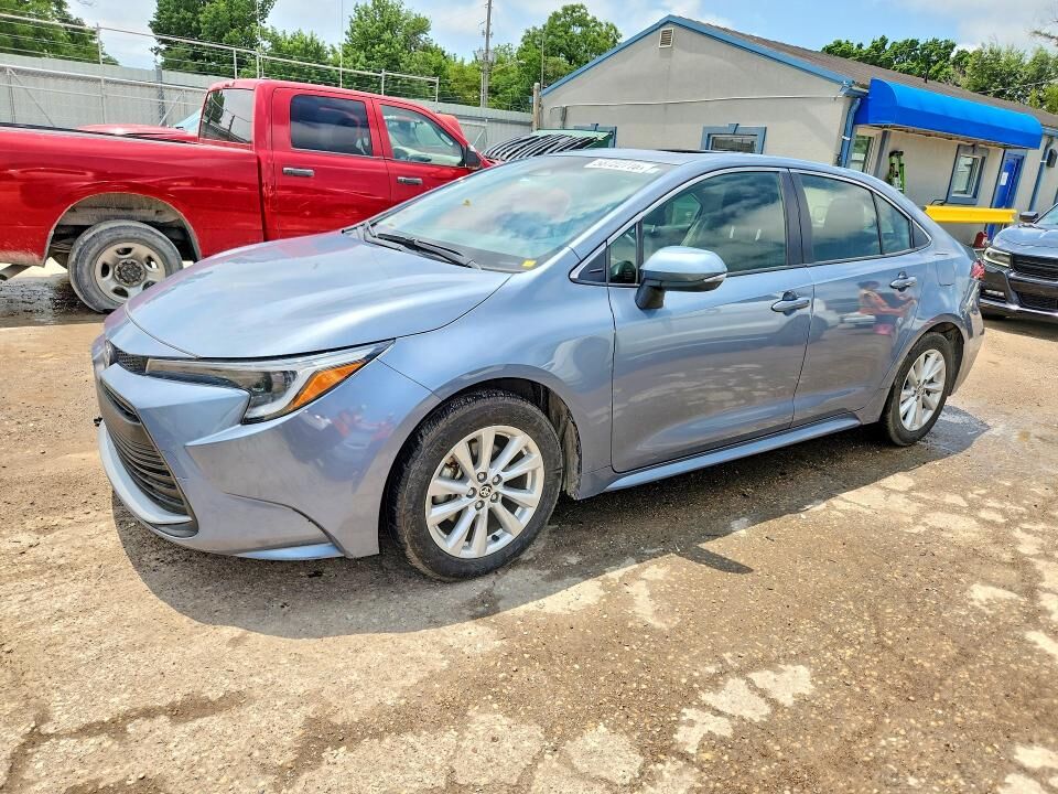 2024 TOYOTA Corolla