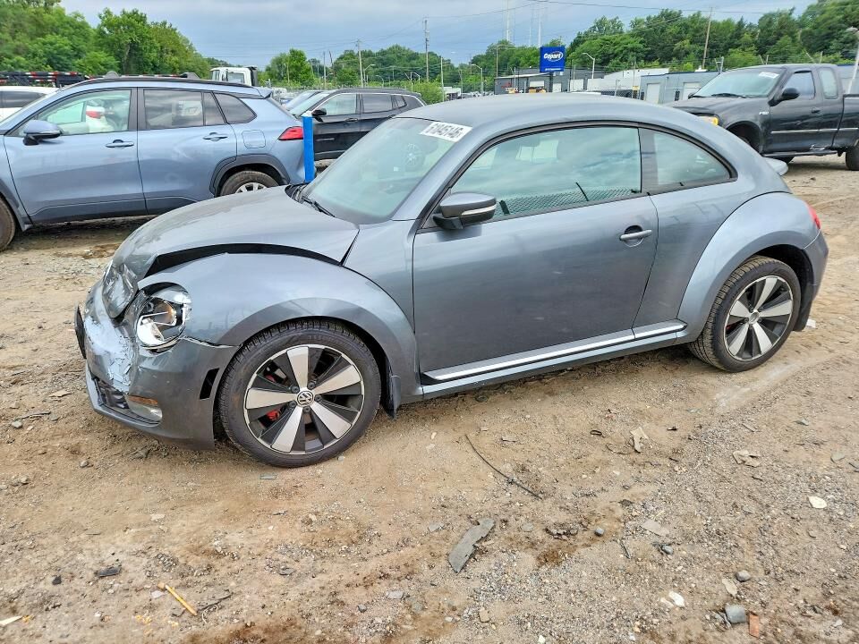2012 VOLKSWAGEN Beetle