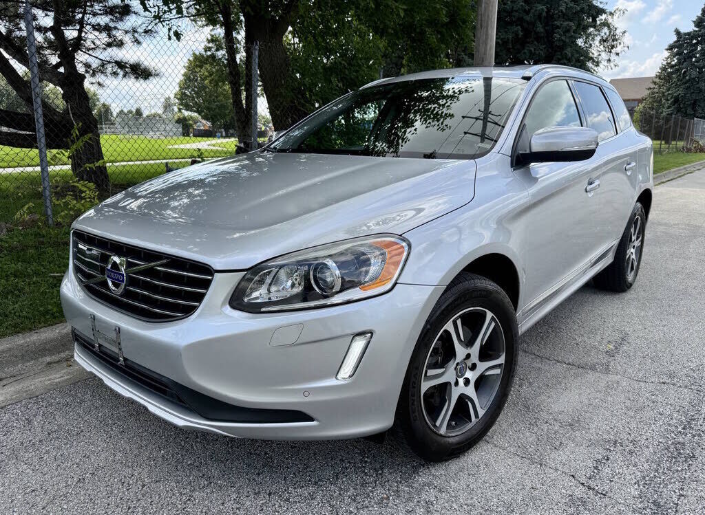 2015 VOLVO XC60