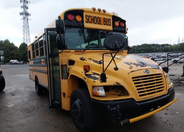 2011 BLUE BIRD BB Conventional