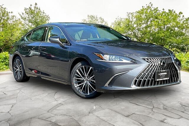 2025 LEXUS ES