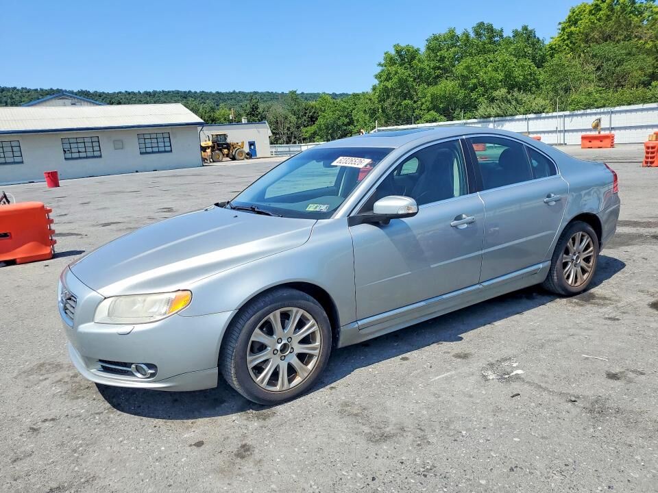 2011 VOLVO S80