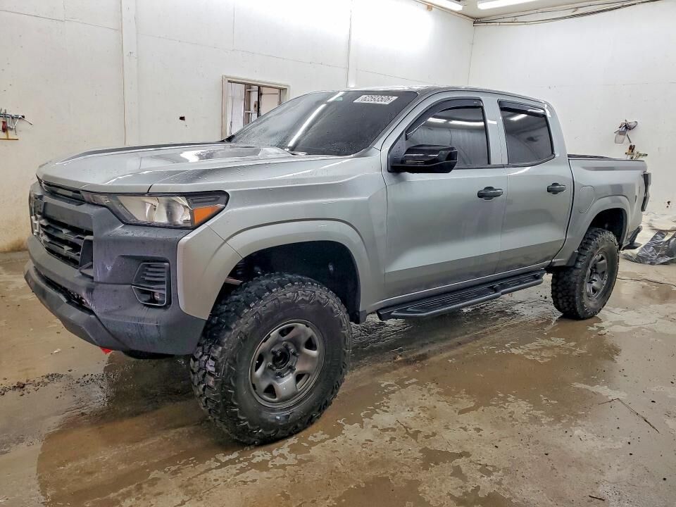 2024 CHEVROLET Colorado