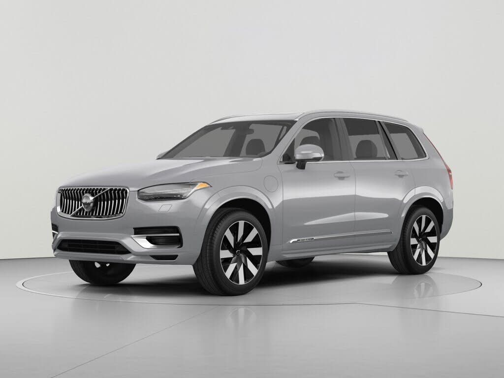 2023 VOLVO XC90