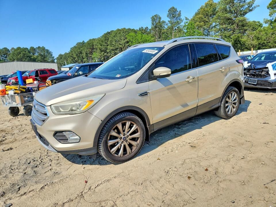 2017 FORD Escape