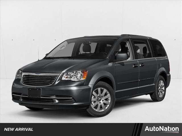 2016 CHRYSLER Town and Country