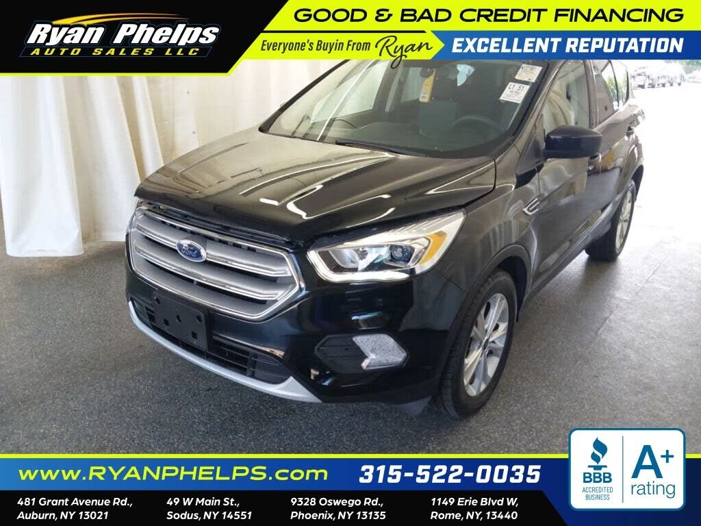 2017 FORD Escape