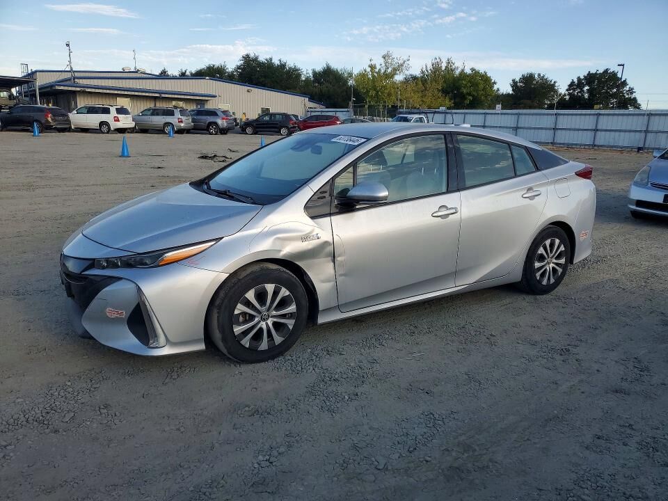 2020 TOYOTA Prius