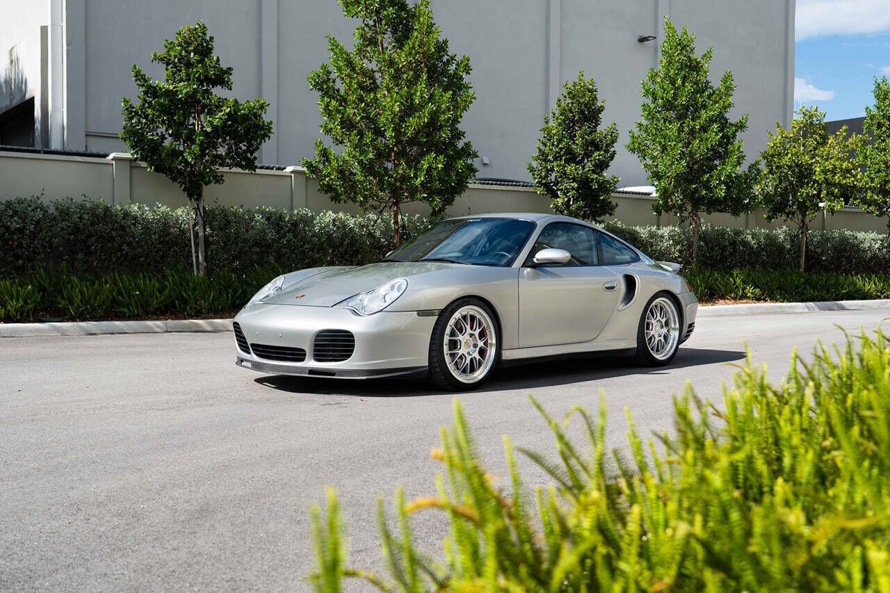 2002 PORSCHE 911