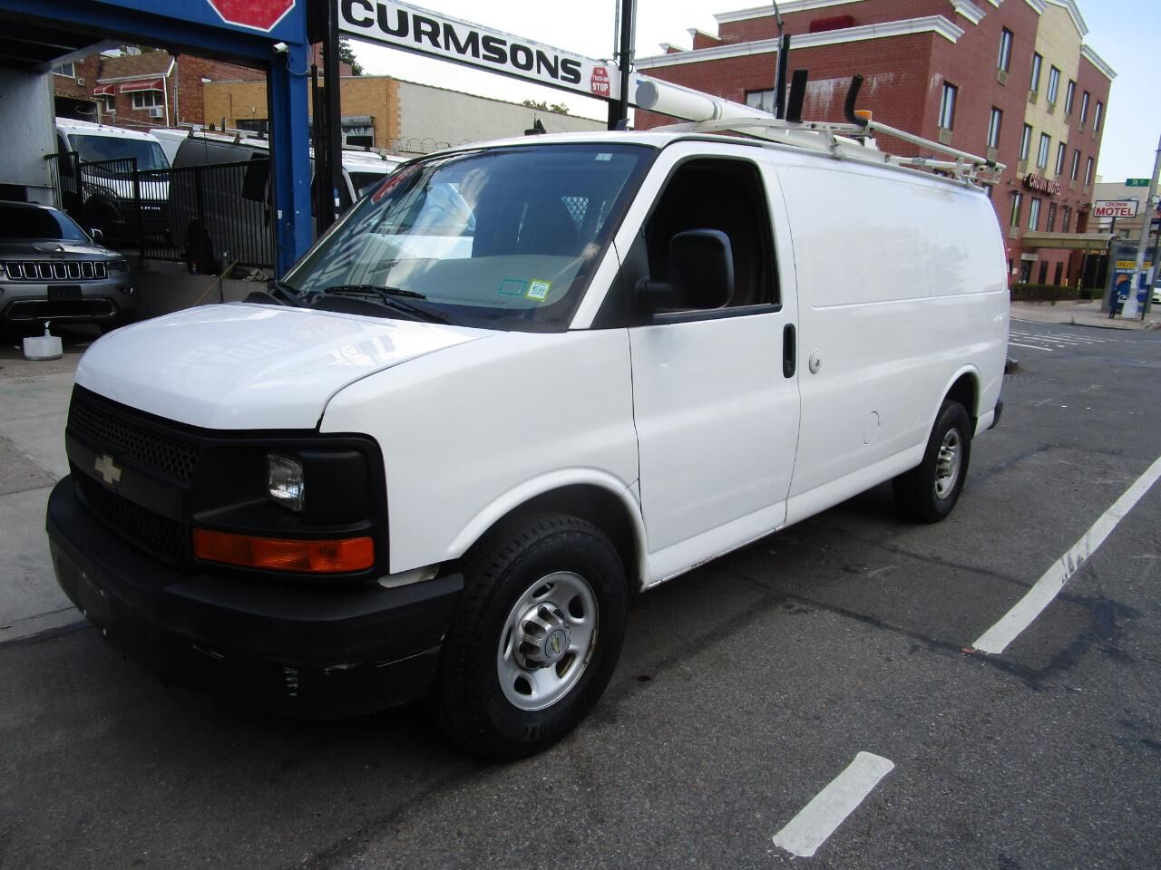 2011 CHEVROLET Express