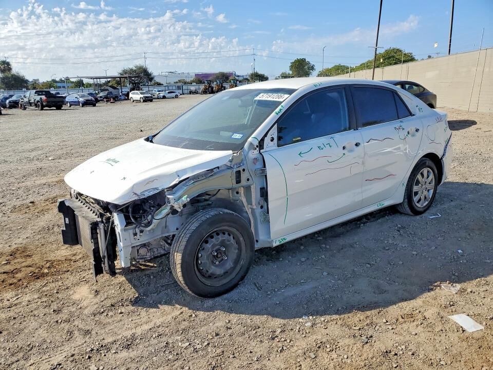 2023 KIA Rio