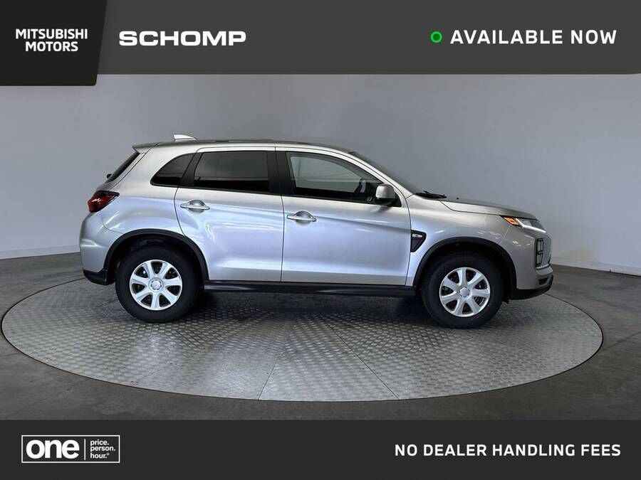2026 MITSUBISHI Outlander Sport