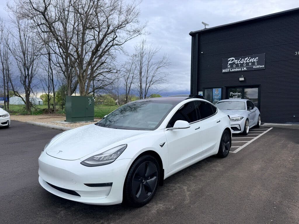 2018 TESLA Model 3