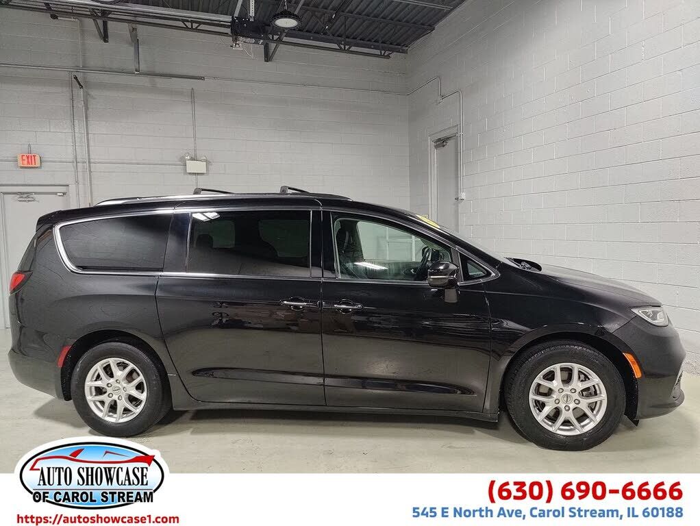 2021 CHRYSLER Pacifica