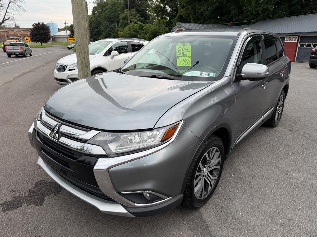2016 MITSUBISHI Outlander