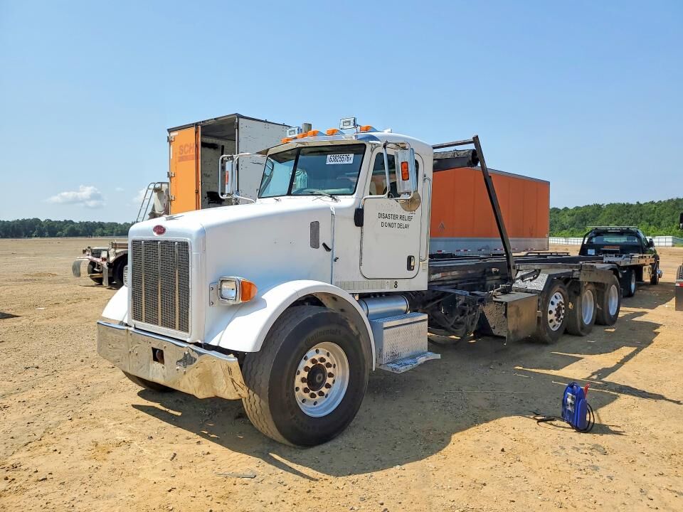 2006 PETERBILT 357