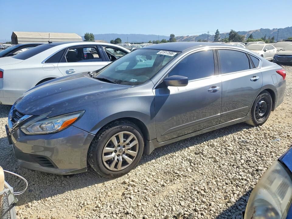 2017 NISSAN Altima