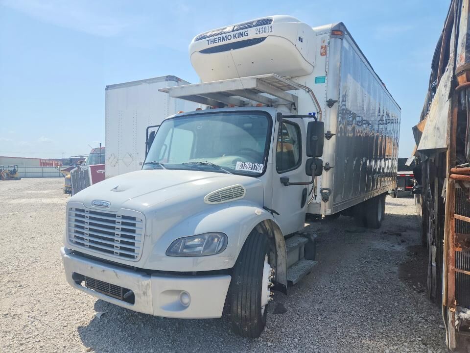2014 FREIGHTLINER M2